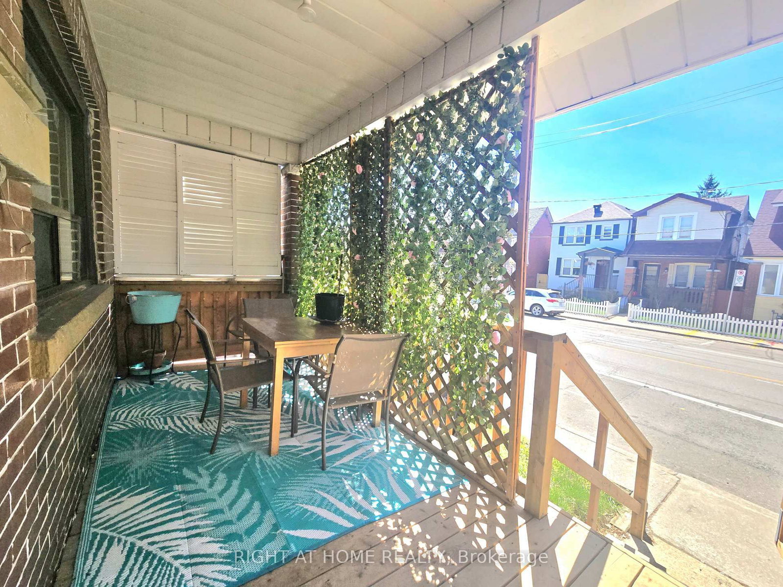 633 Greenwood Avenue • Toronto, ON photo 20