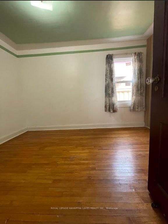 350 Oshawa Boulevard S • Oshawa, ON photo 8
