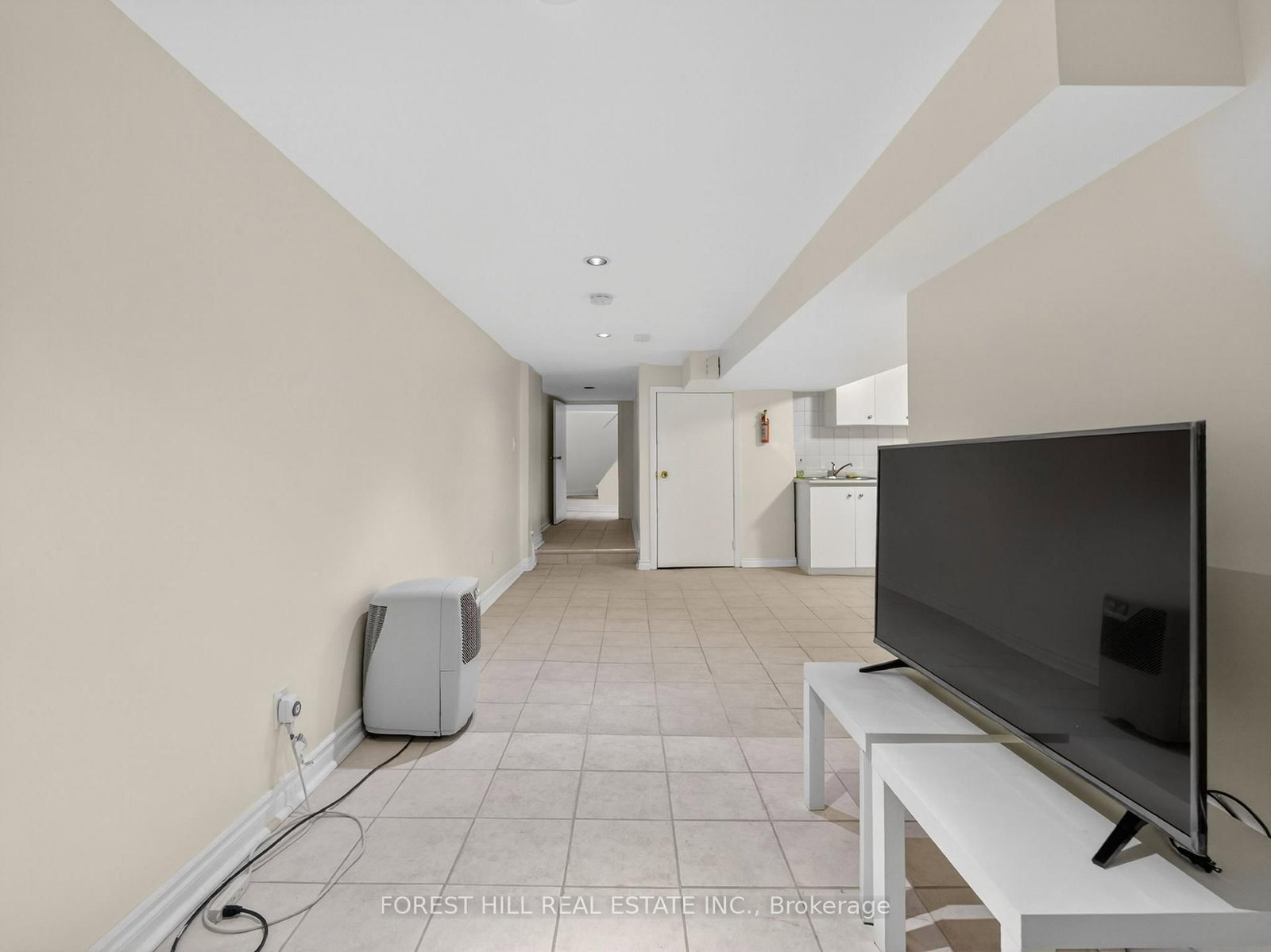 351 Woodfield Road • Toronto, ON photo 29