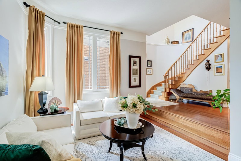 100 Secord Street