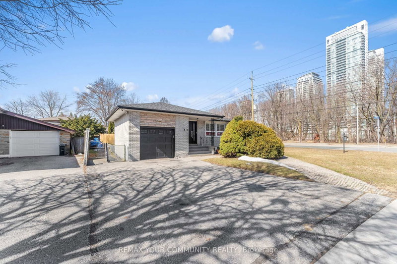 54 Saratoga Drive