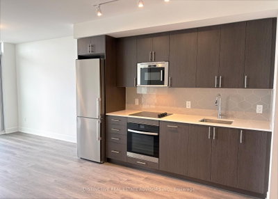 Unit 1912 — 2545 Simcoe Street — photo 6
