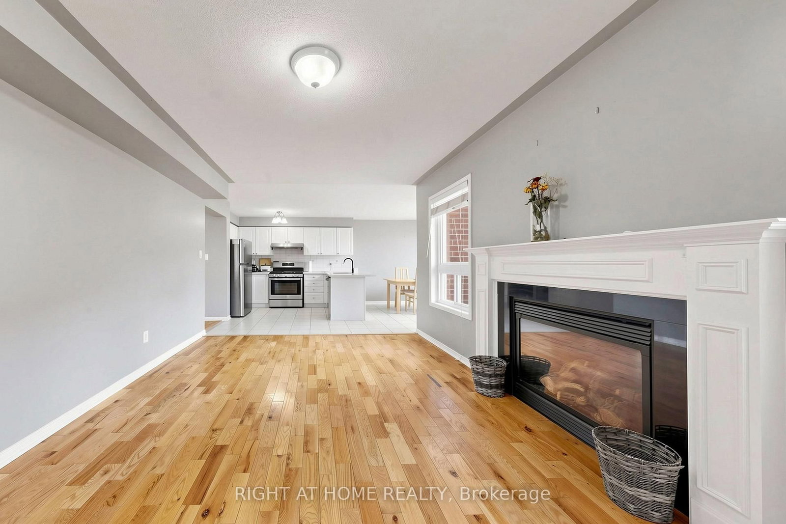 648 Blackwood Boulevard • Oshawa, ON photo 11