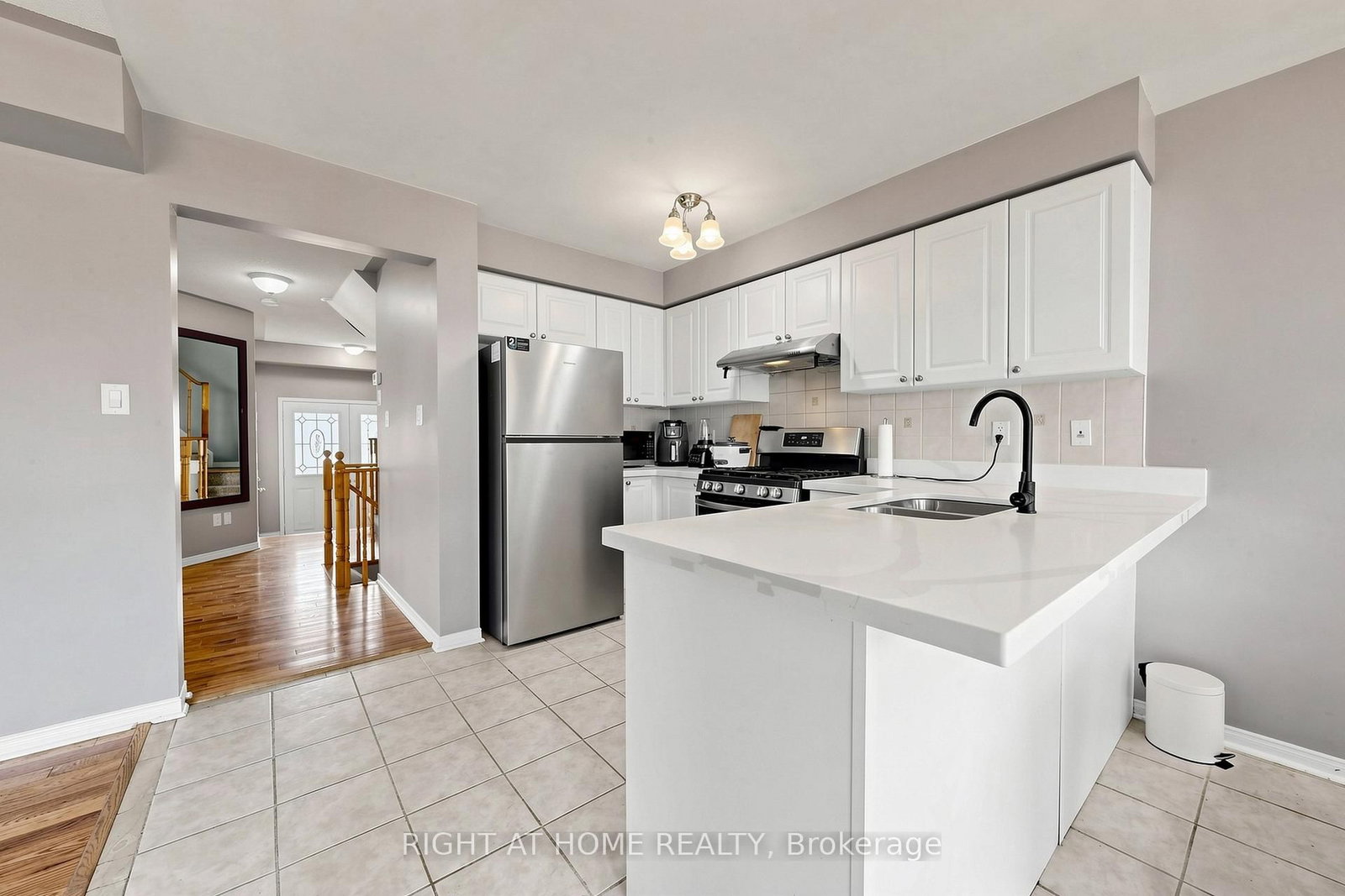 648 Blackwood Boulevard • Oshawa, ON photo 14