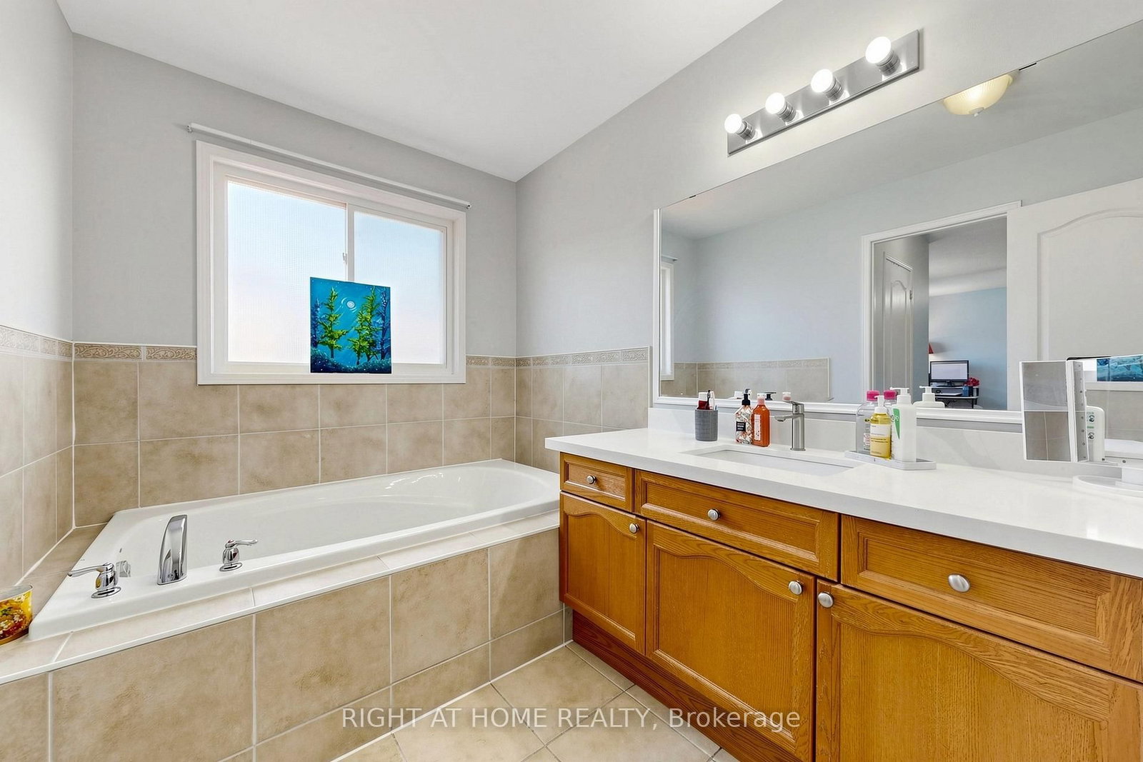 648 Blackwood Boulevard • Oshawa, ON photo 17