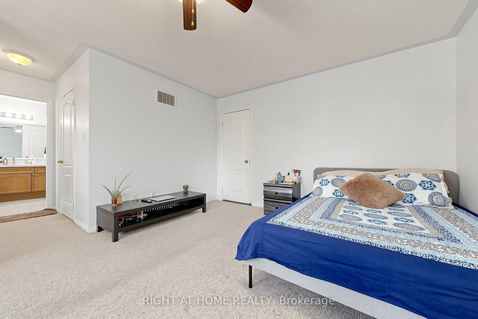 648 Blackwood Boulevard • Oshawa, ON photo 20