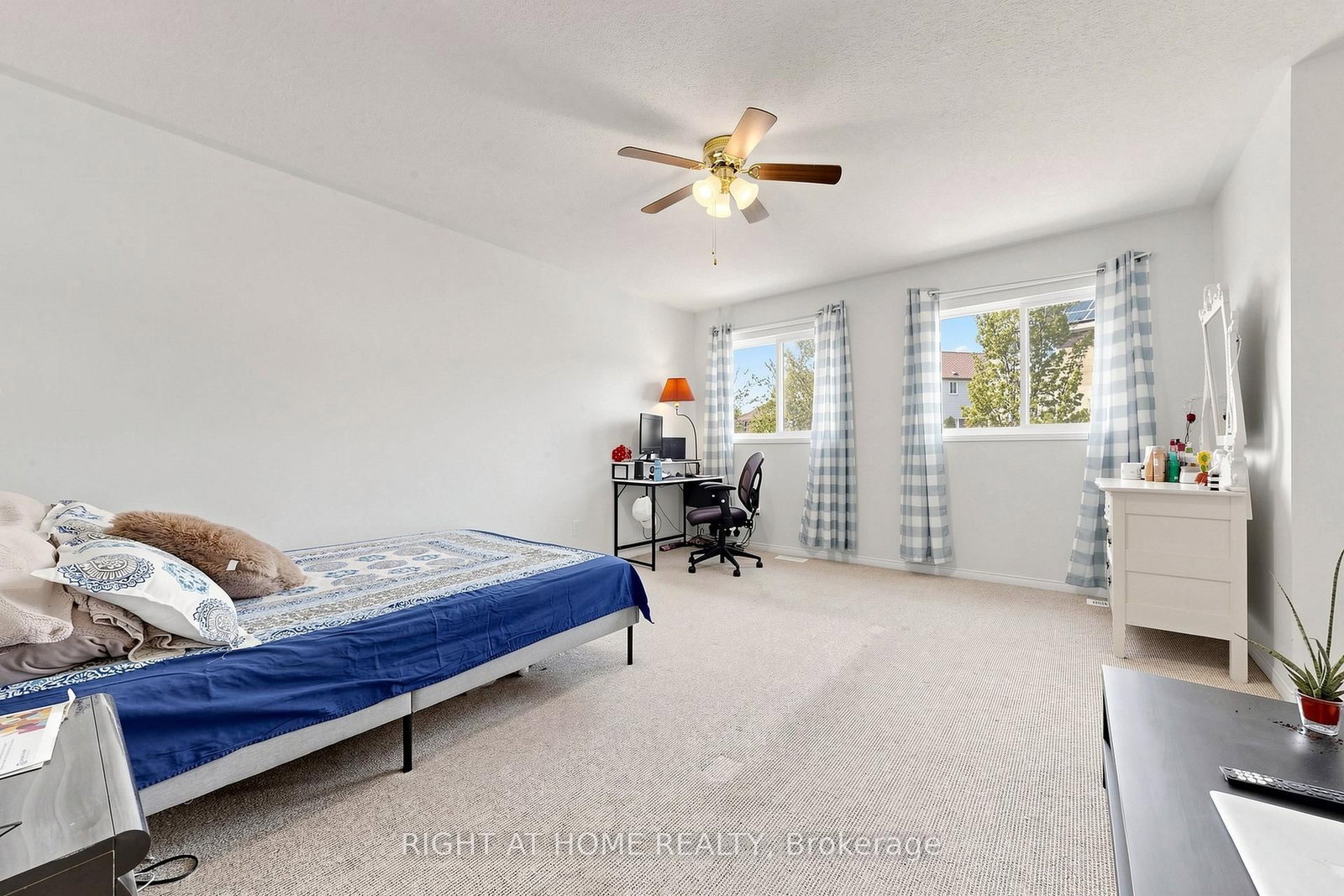 648 Blackwood Boulevard • Oshawa, ON photo 21
