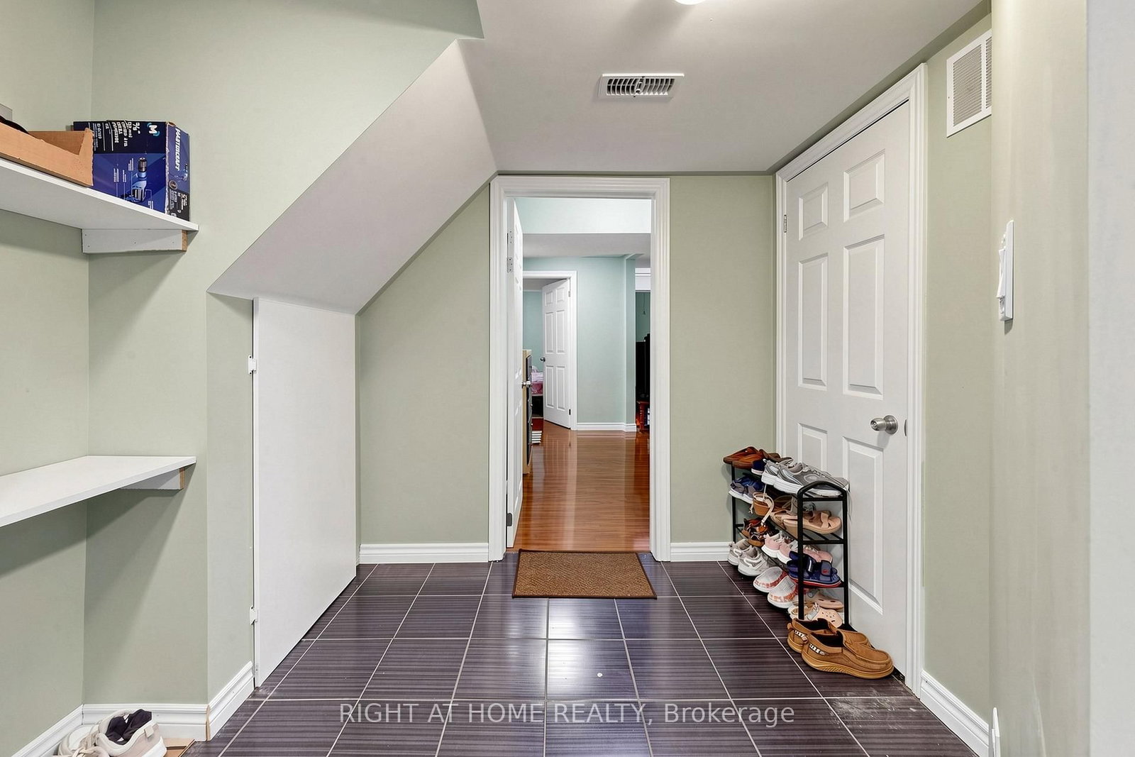 648 Blackwood Boulevard • Oshawa, ON photo 26