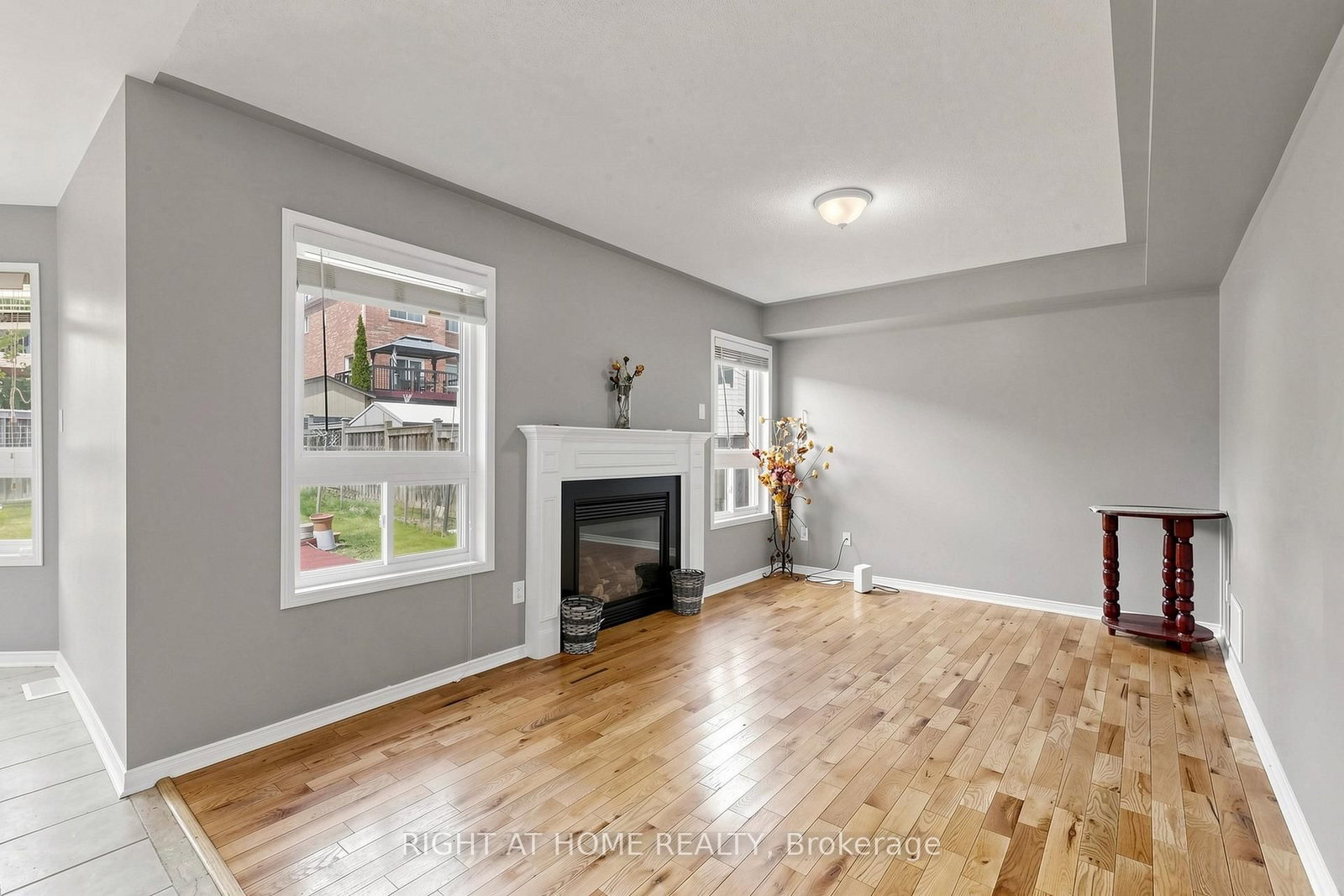 648 Blackwood Boulevard • Oshawa, ON photo 6