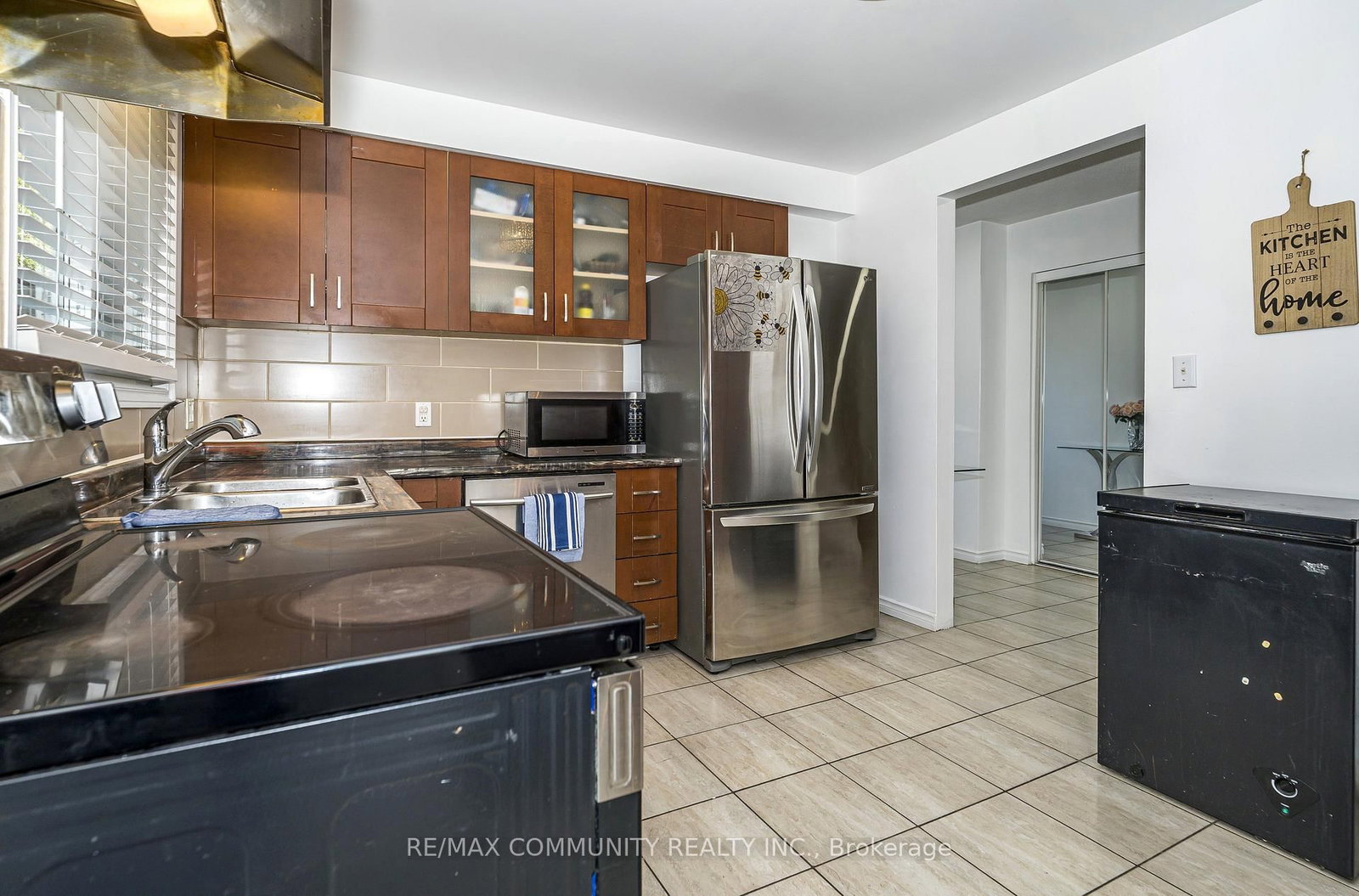 109 E Adelaide Avenue • Oshawa, ON photo 13