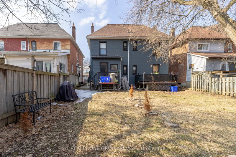 275 Jarvis Street