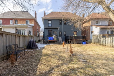 275 Jarvis Street • Oshawa, ON photo 8