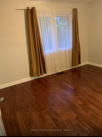 Unit Main — 62 Lombardy Crescent — more photos