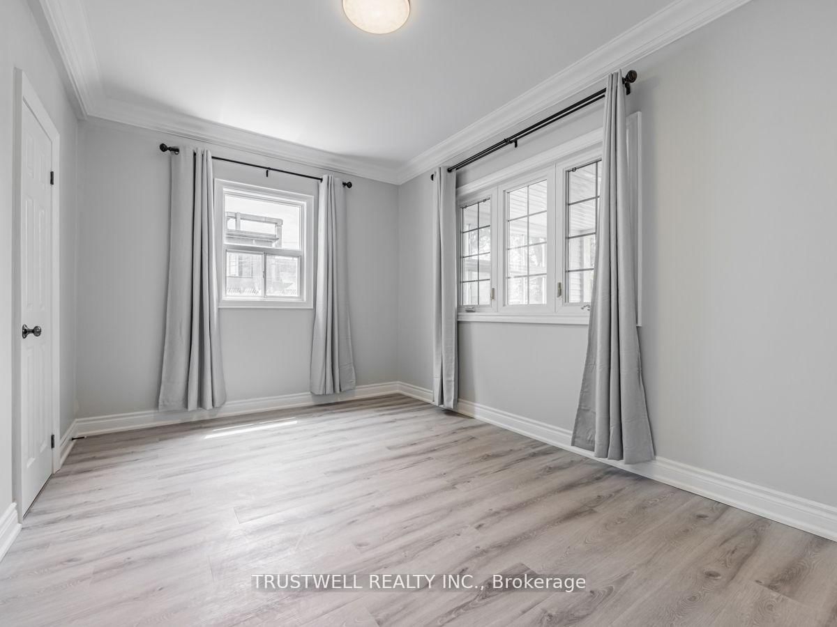 A-90 Galt Avenue, Toronto, ON, photo 5