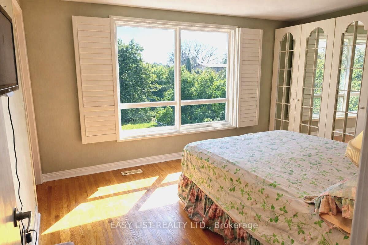 1035 Oshawa Boulevard N • Oshawa, ON photo 10