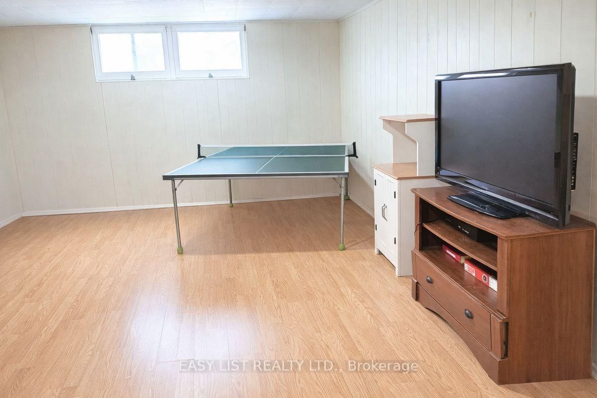 1035 Oshawa Boulevard N • Oshawa, ON photo 17