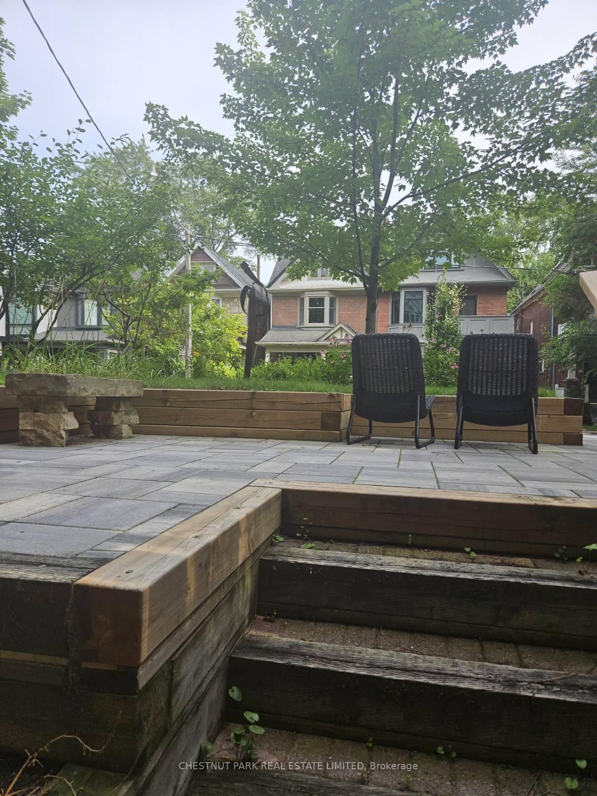 Lower-10 Wroxeter Avenue, Toronto, ON, photo 4