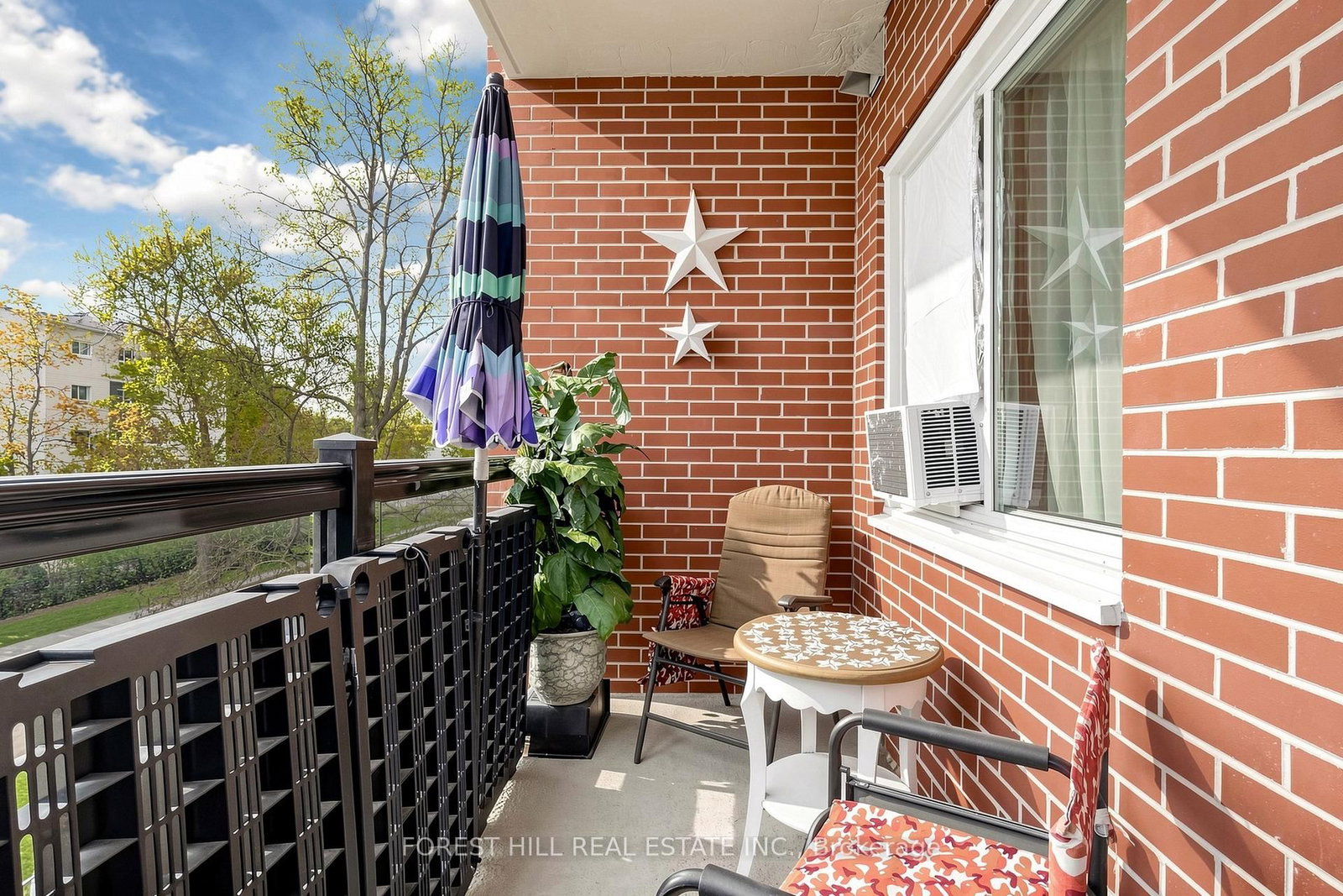 Listing Image 19