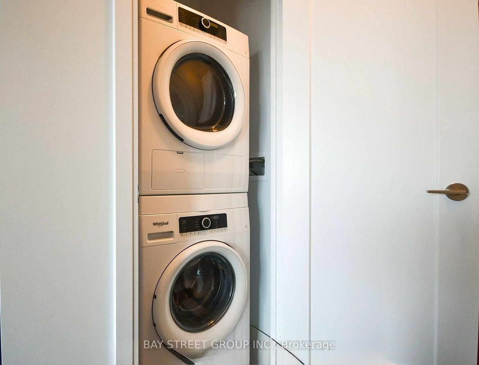 275 Village Green Square, Unit 2019 - Photo 7