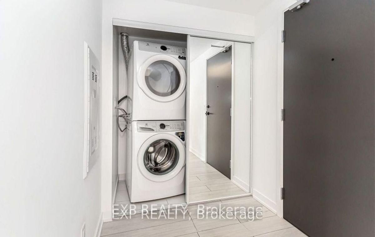 2033 Kennedy Road, Unit 707 - Photo 24