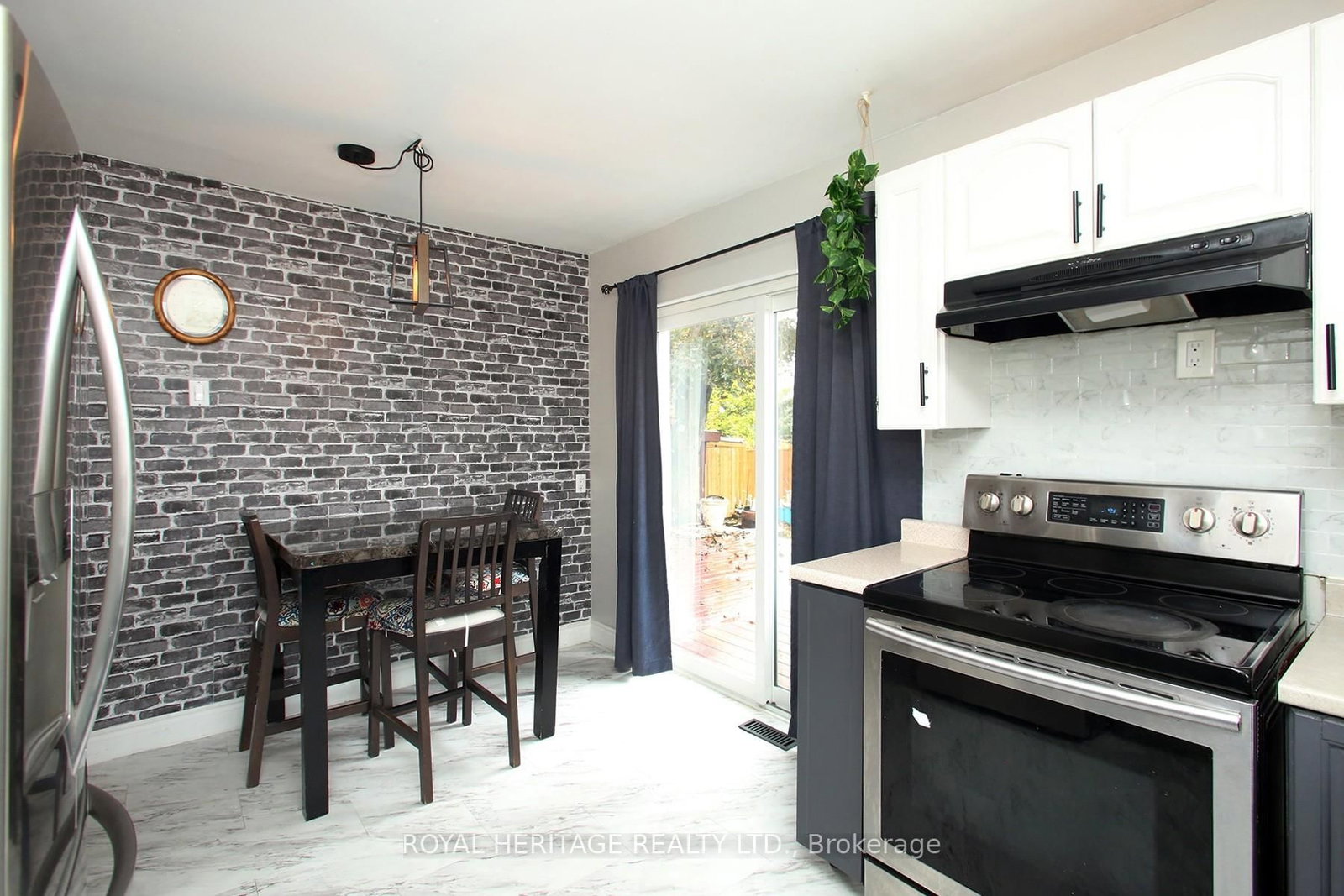 4 Brantwood Drive, Toronto, ON, photo 5