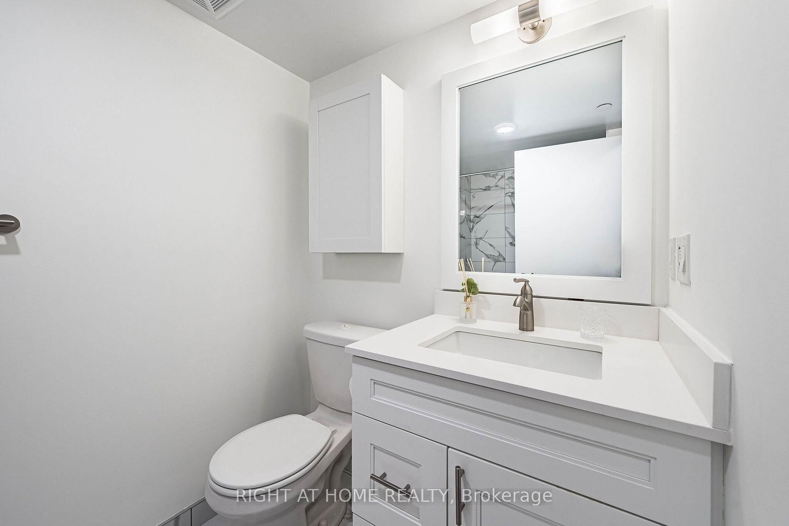 8 Trent Avenue, Unit 512 - Photo 28