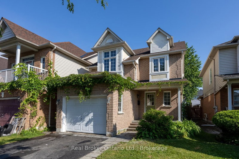 43 Madden Place