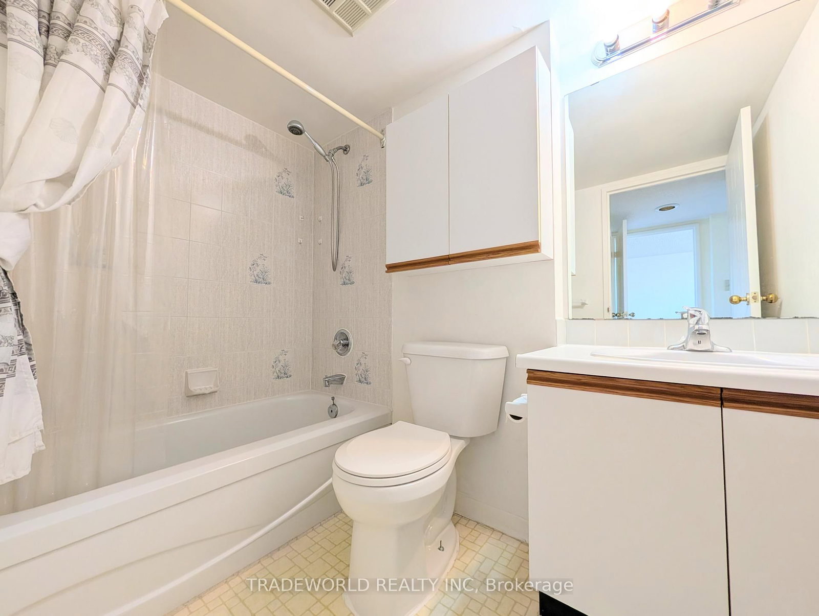 150 Alton Towers Circle • #405 • Toronto, ON photo 22
