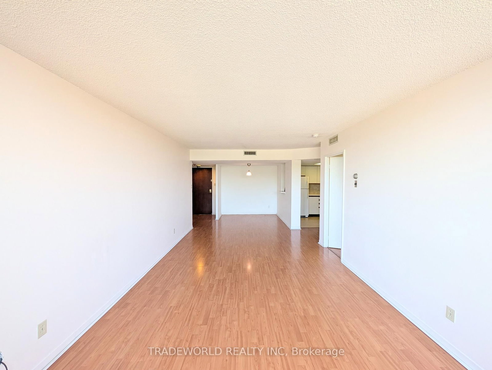 150 Alton Towers Circle • #405 • Toronto, ON photo 8