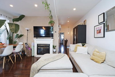 20 Ashdale Avenue • Toronto, ON