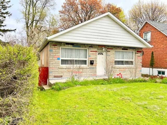 2567 Kingston Road