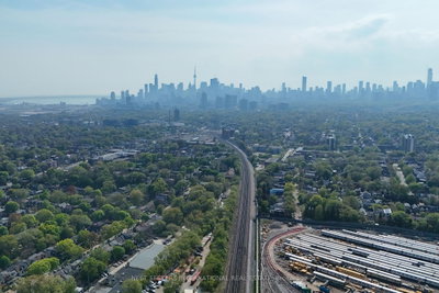 31 Ivy Avenue • Toronto, ON