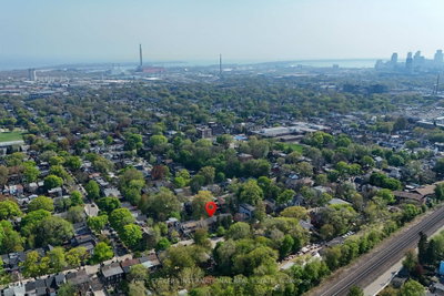 31 Ivy Avenue • Toronto, ON