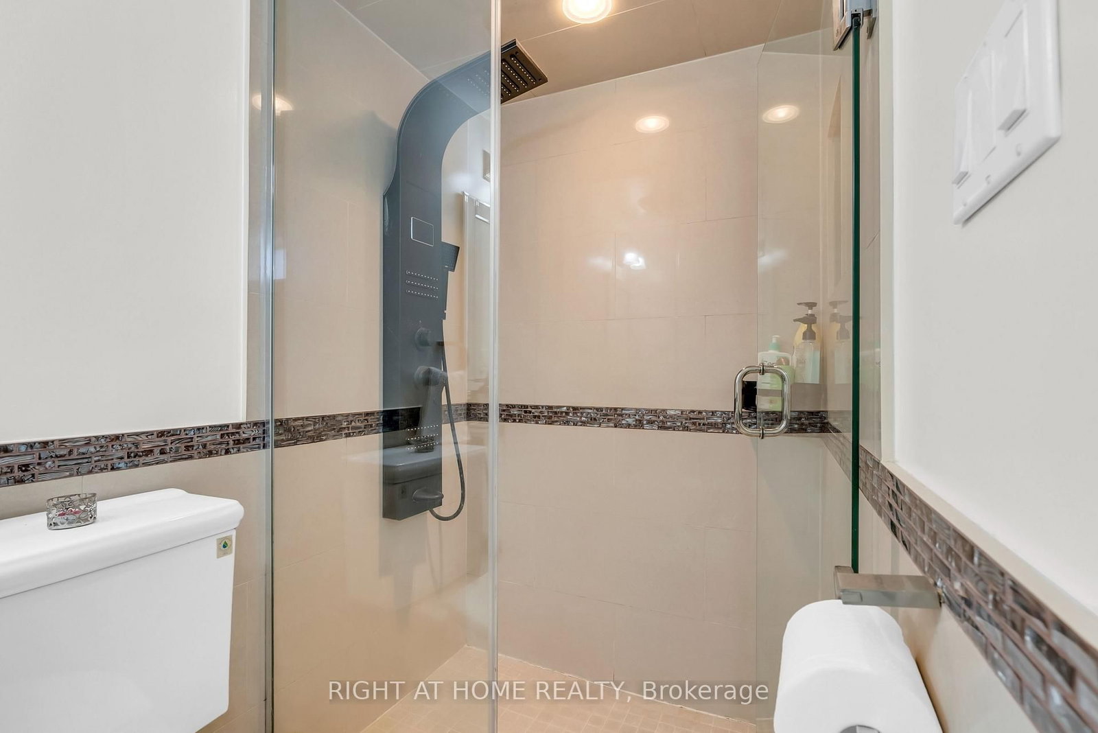 15 Alvinston Road - Photo 42