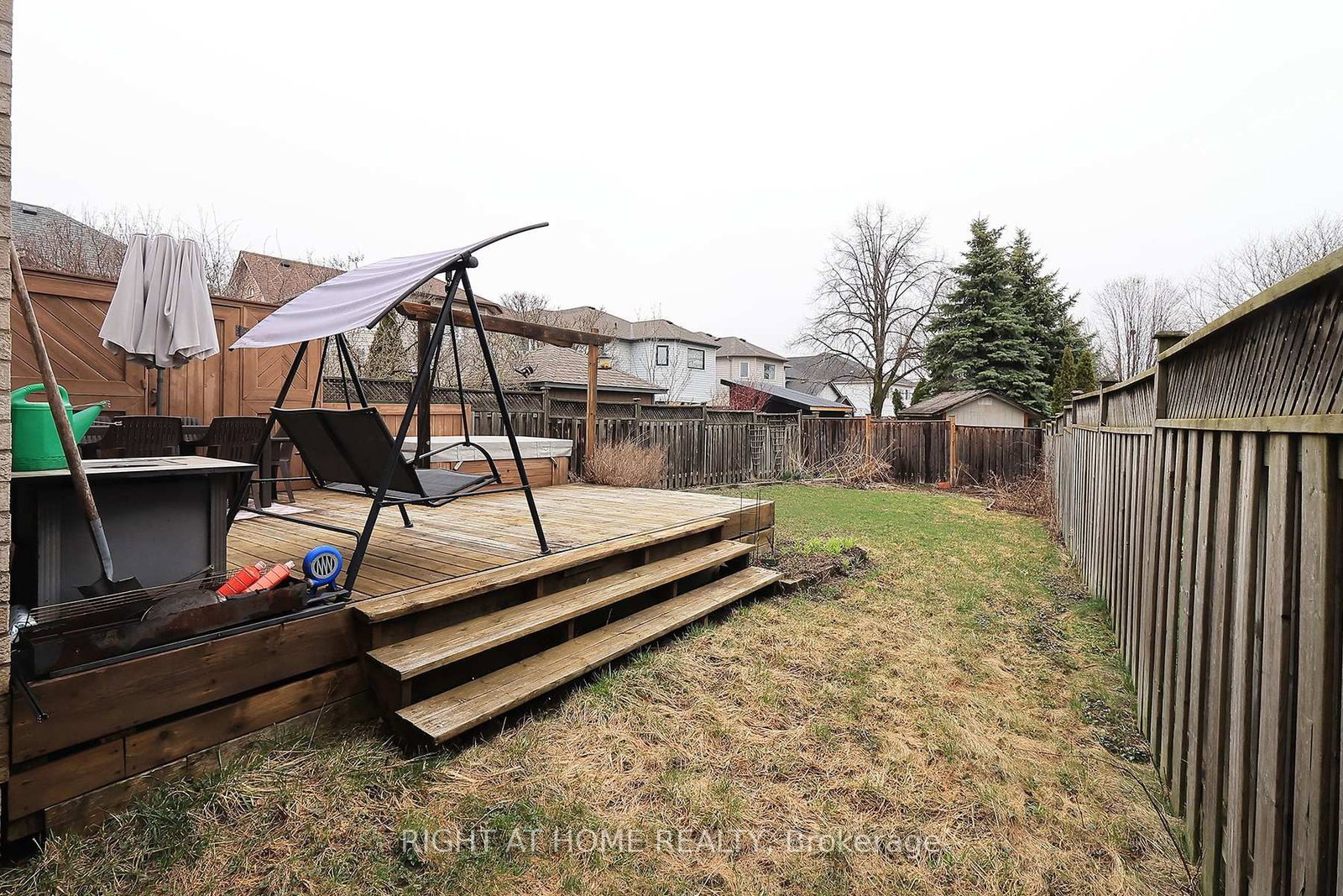 27 Foundry Lane • Whitby, ON photo 33