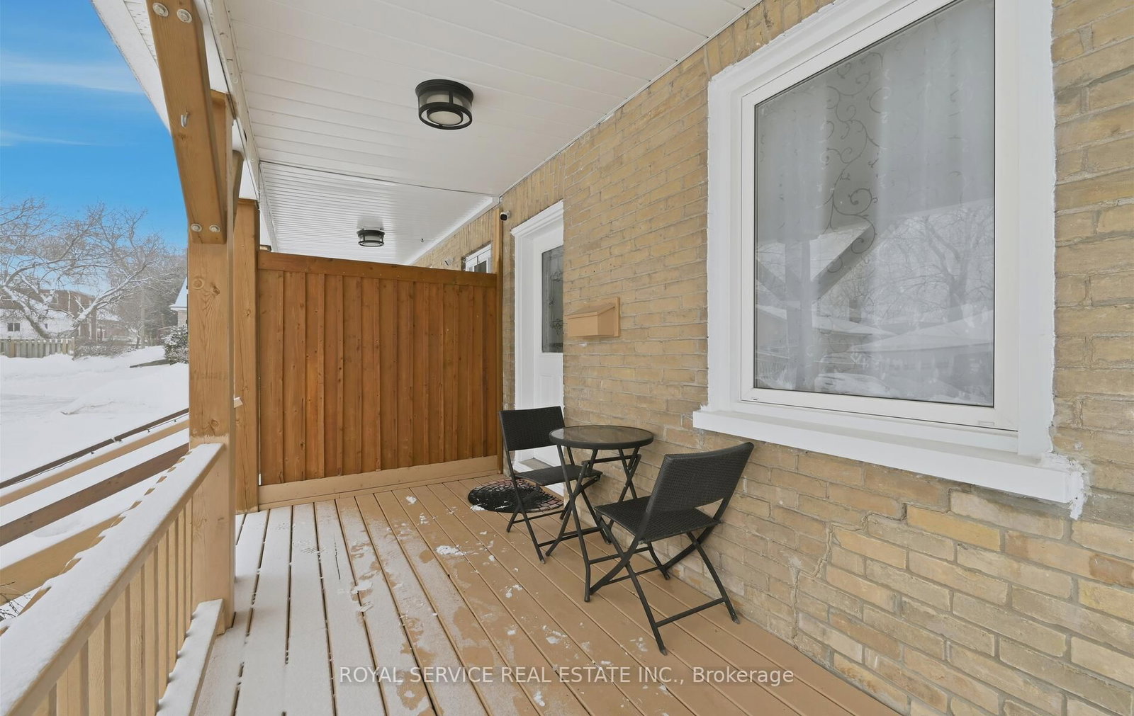 14 Liberty Place • Clarington, ON photo 1