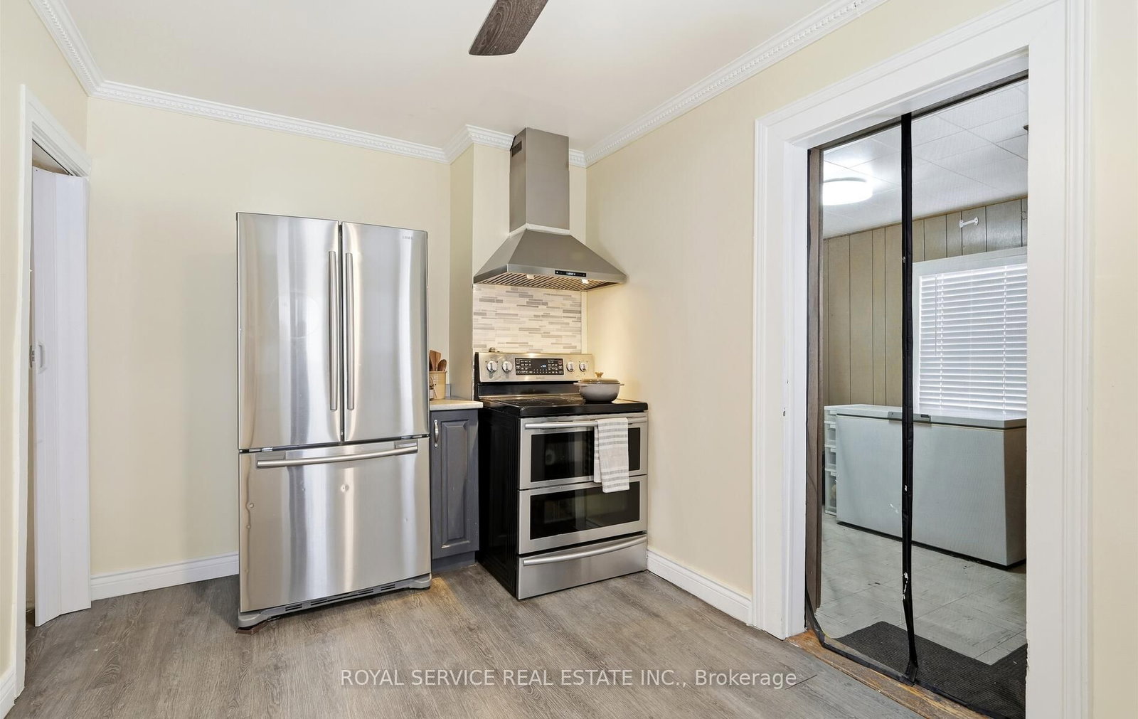 14 Liberty Place • Clarington, ON photo 13