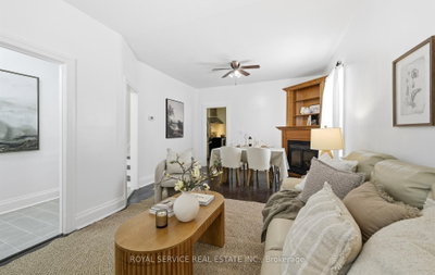 14 Liberty Place • Clarington, ON photo 9