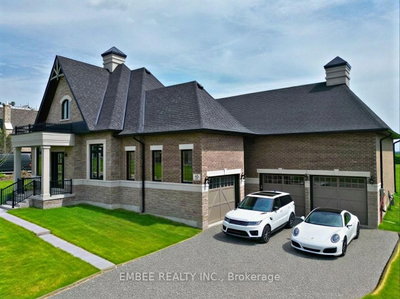 Detached House in Port Perry