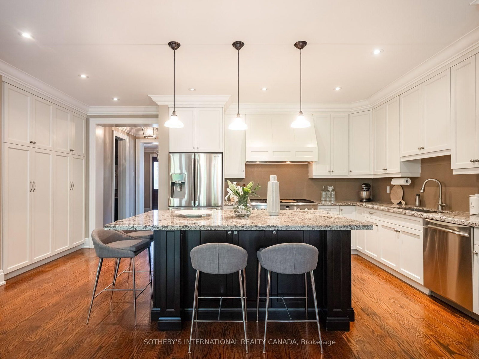 74 Four Oaks Gate • Toronto, ON photo 10