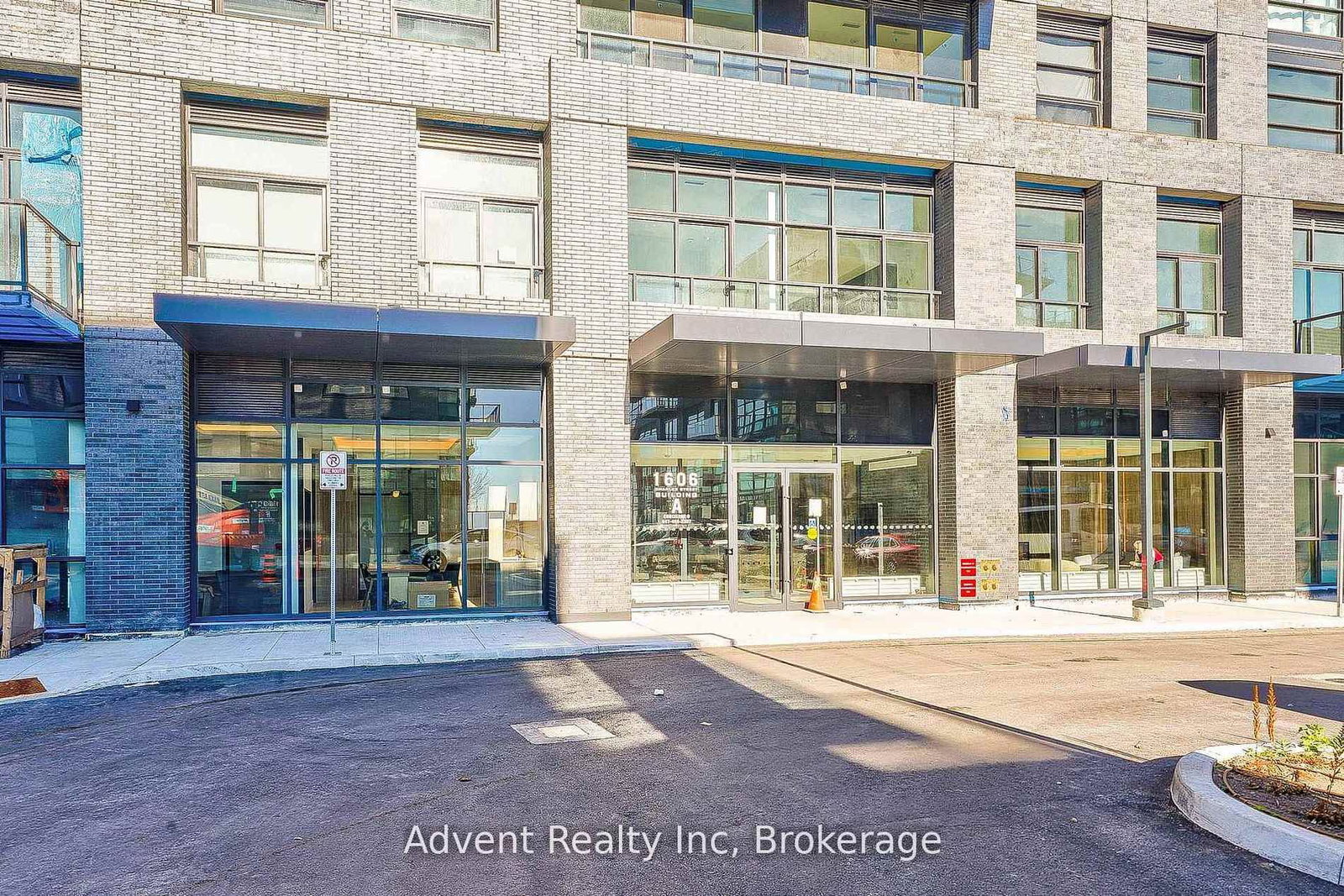 1606 Charles Street, Unit PH1803 - Photo 2