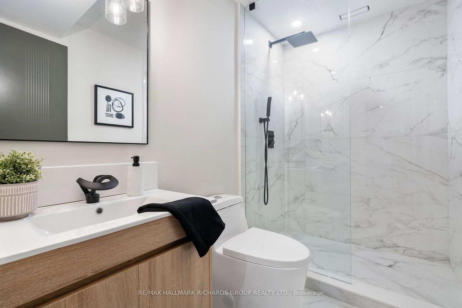 98 Dixon Avenue • Toronto, ON photo 27