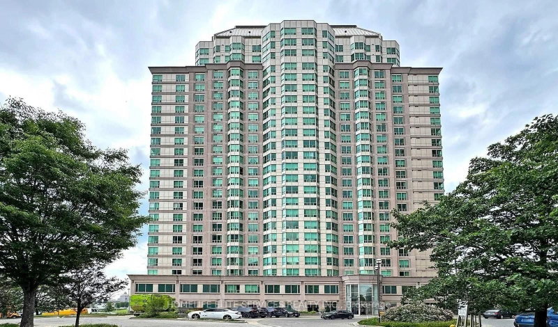 home for lease on 2106-11 Lee Centre Drive