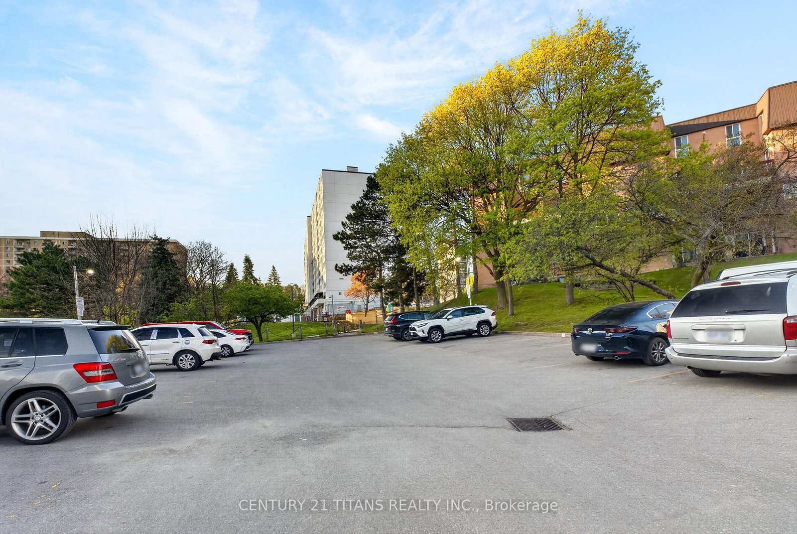 100 Mornelle Court, Unit 1018 - Photo 28