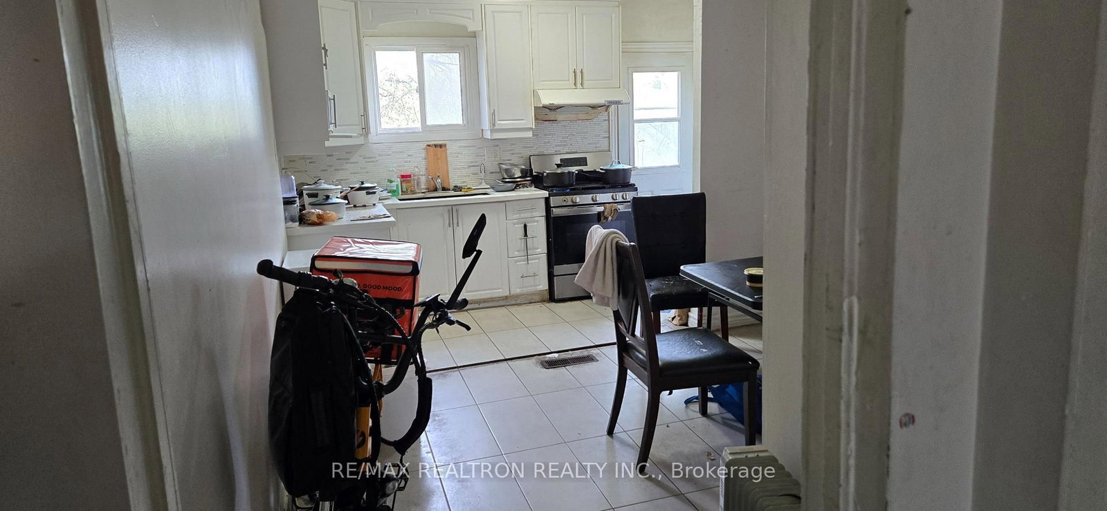 103 Denton Avenue • Toronto, ON photo 16