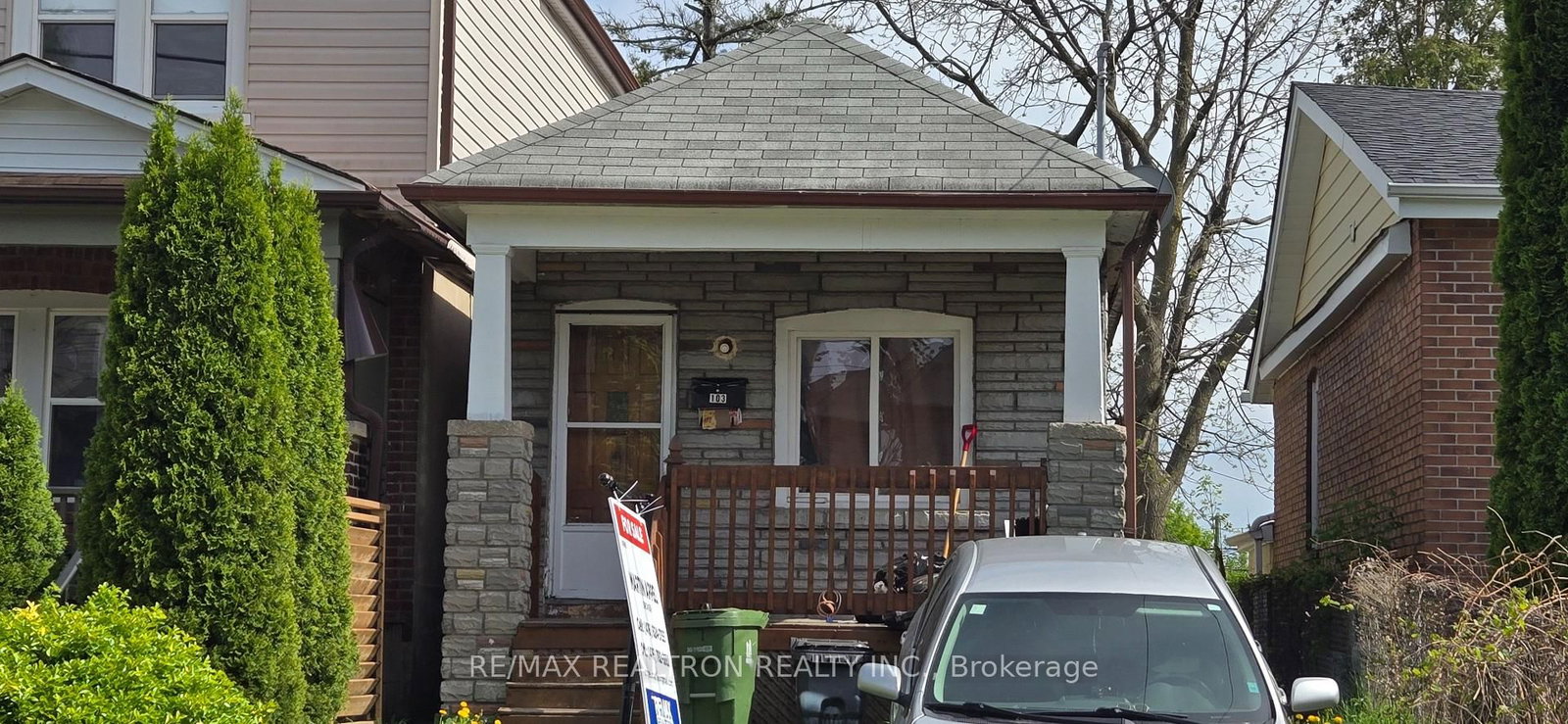 103 Denton Avenue - Photo 2