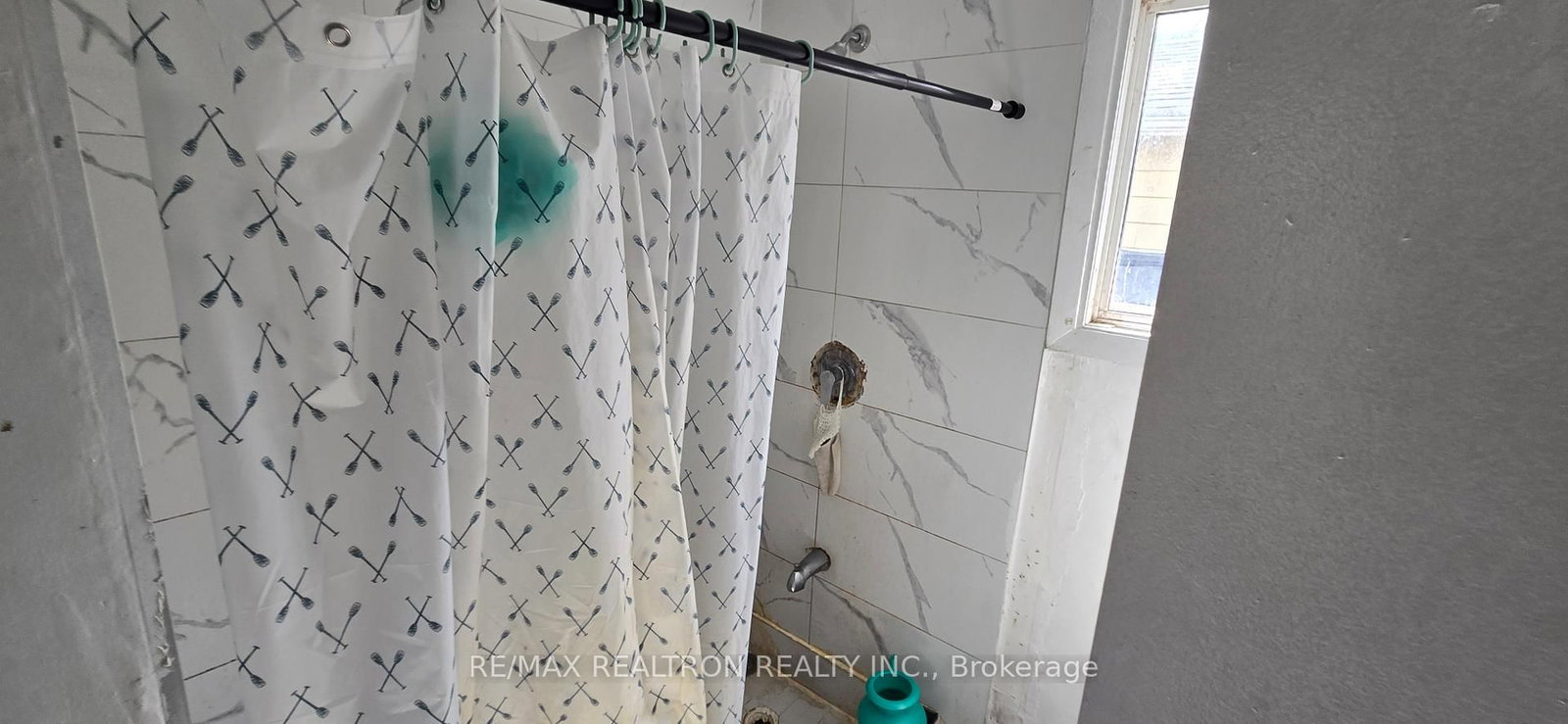 103 Denton Avenue - Photo 9