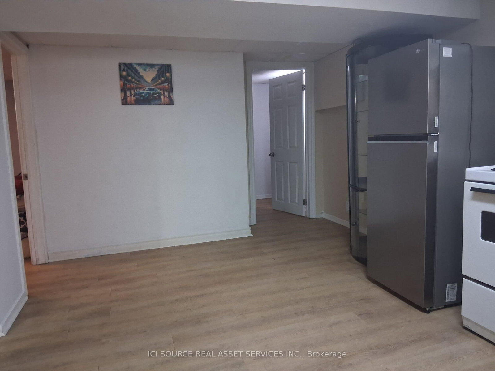 11 Ellington Drive • Toronto, ON photo 15