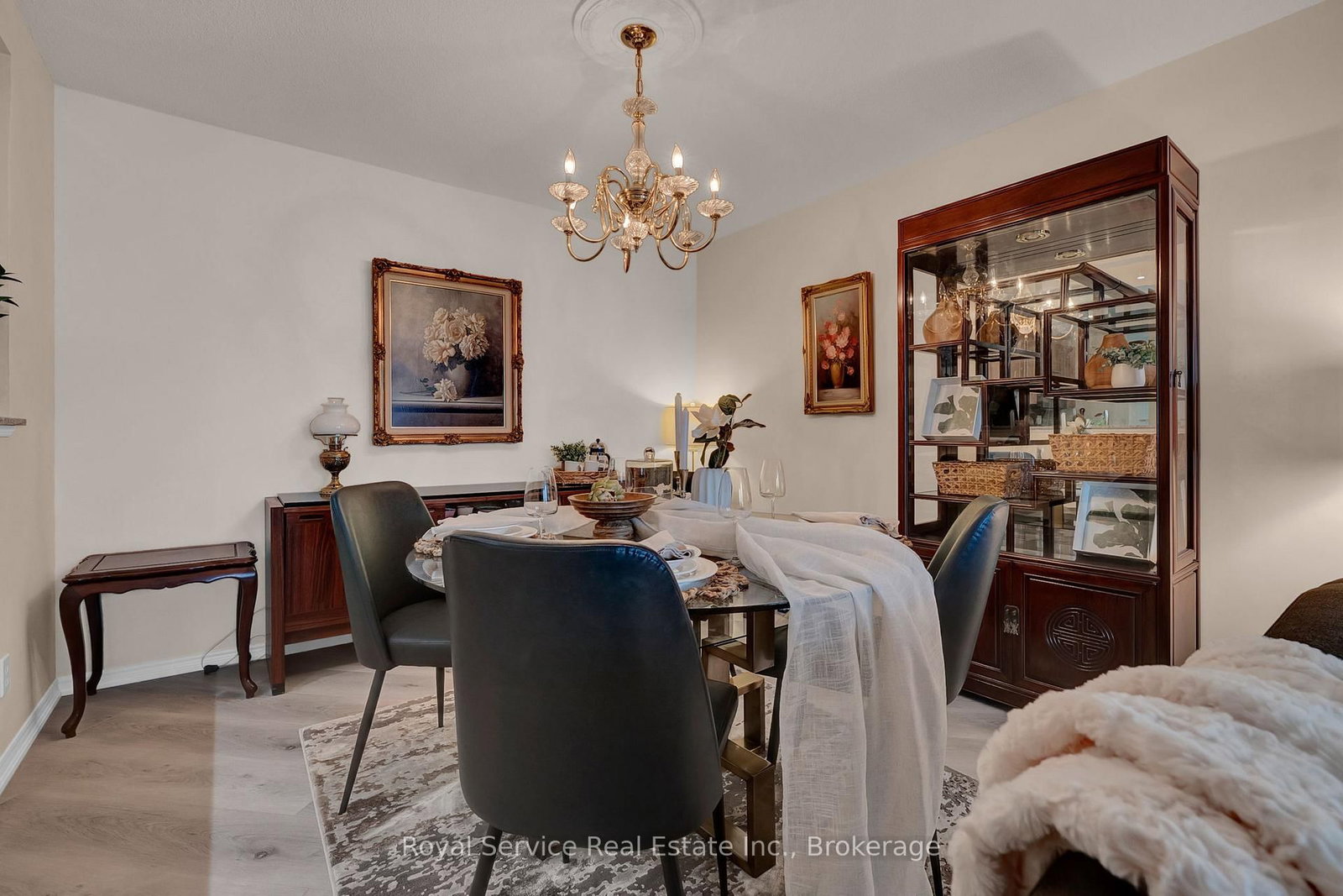 360 W Watson Street • #910 • Whitby, ON photo 10