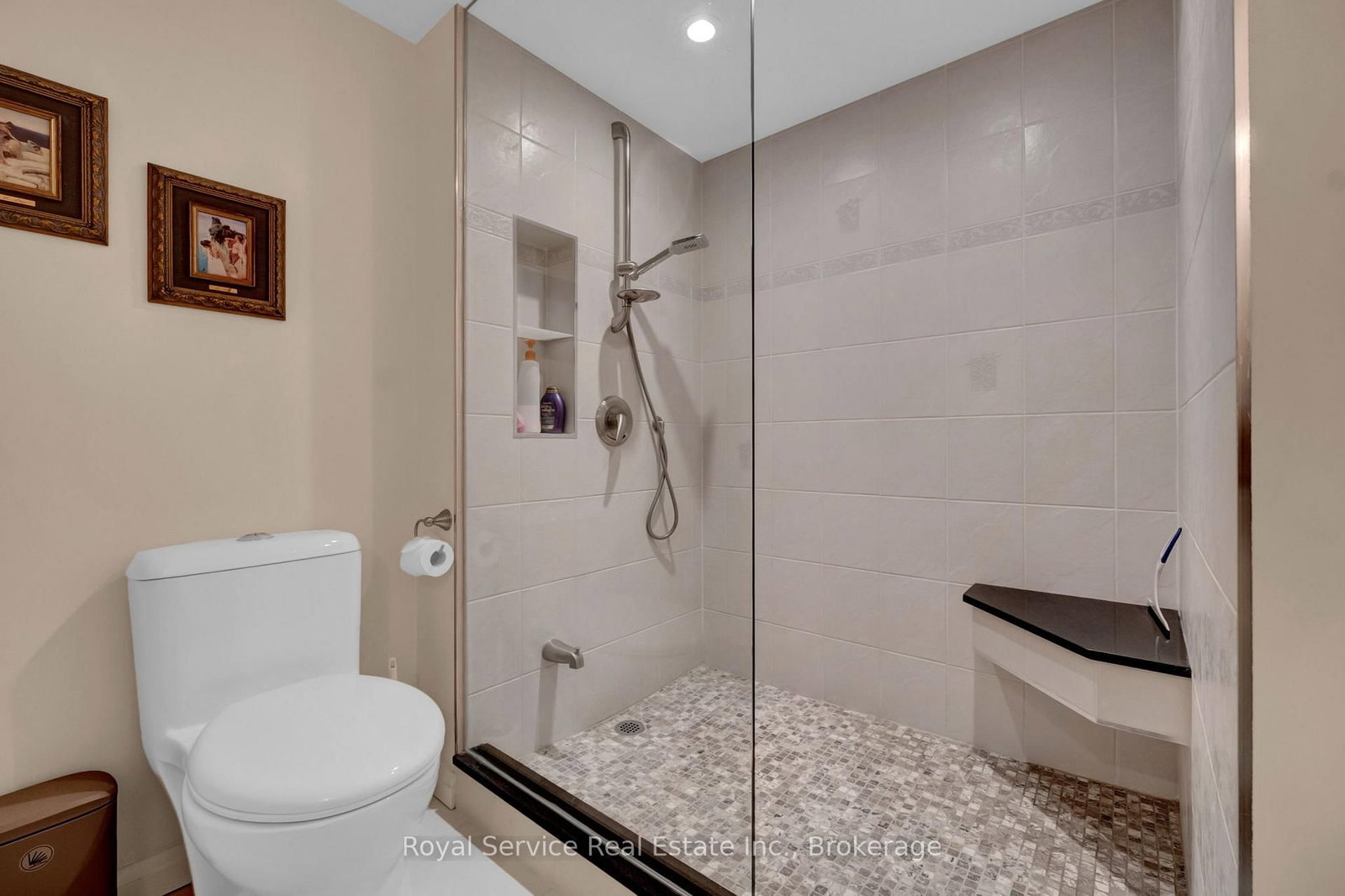 360 W Watson Street • #910 • Whitby, ON photo 25